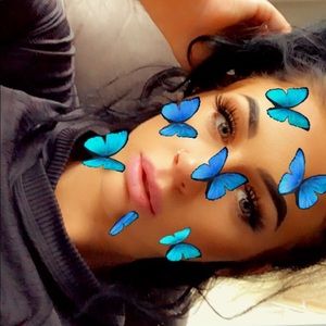 Meet your Posher, Tenaysha